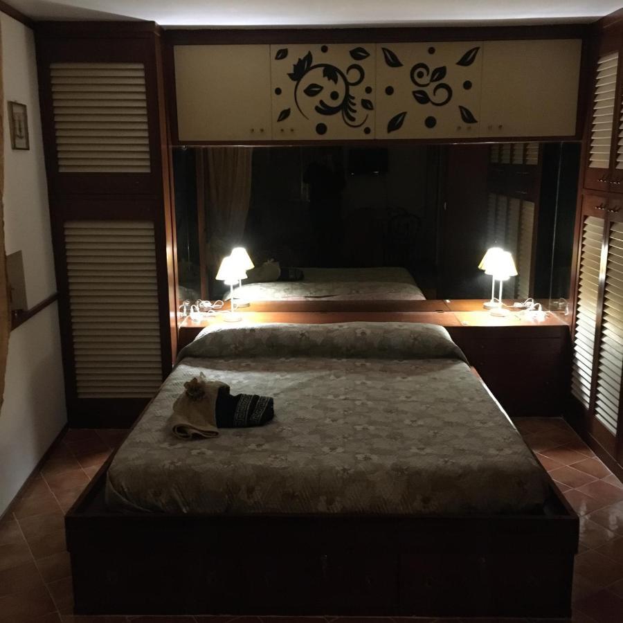 Casuzza Casa Vacanze Палермо Екстериор снимка